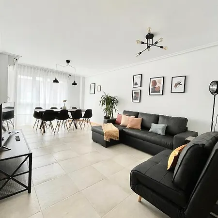 Prázdninový dům Key House La Guardia